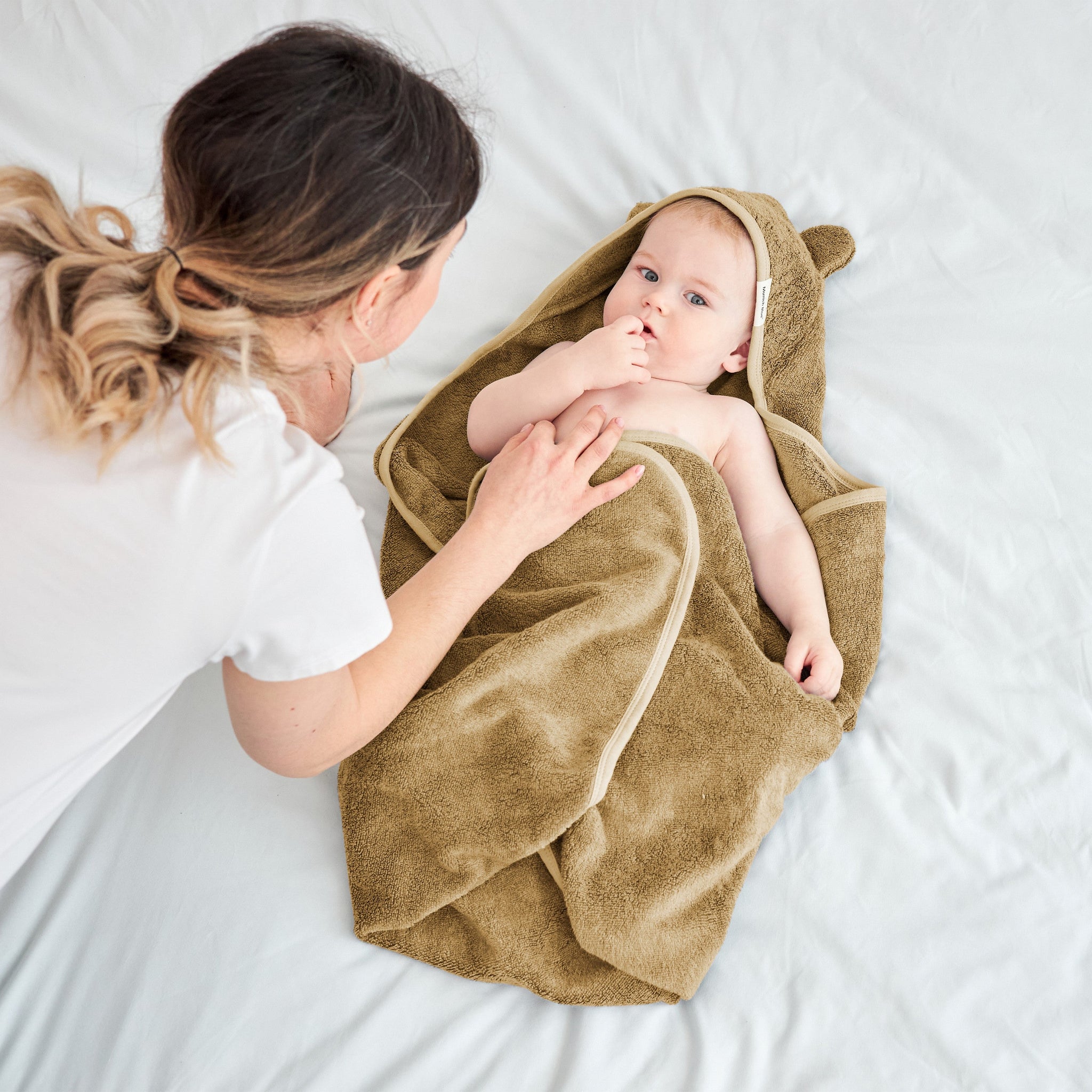 Hooded Baby Towel - Cotton & Bamboo Blend - Brown Sugar - Munich Blue AU Towels